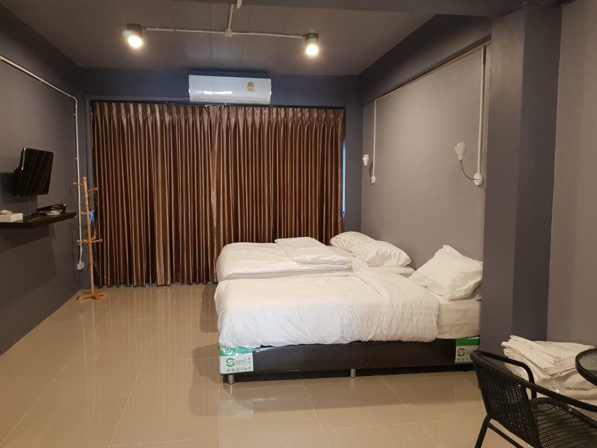 Sleepcatshostel Bangkok Exteriör bild